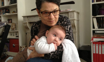 Première garde : nanny Grand-mère